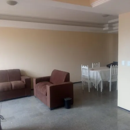 Compartilhado Em No Coração Do Papicu - 500m Do Shopping Rio Mar Hospedagem domiciliar *