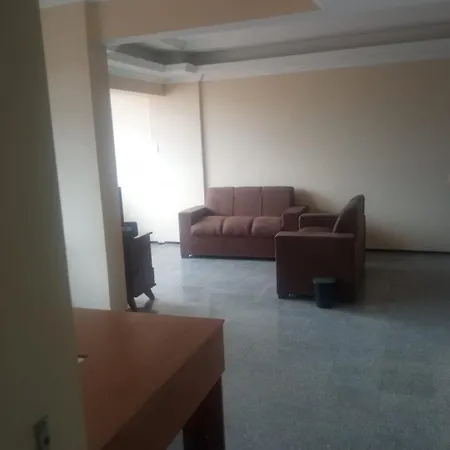 Compartilhado Em No Coração Do Papicu - 500m Do Shopping Rio Mar Hospedagem domiciliar