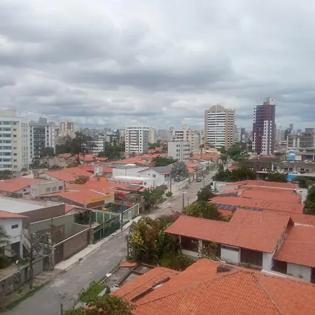 Compartilhado Em No Coração Do Papicu - 500m Do Shopping Rio Mar * Fortaleza (Ceara)